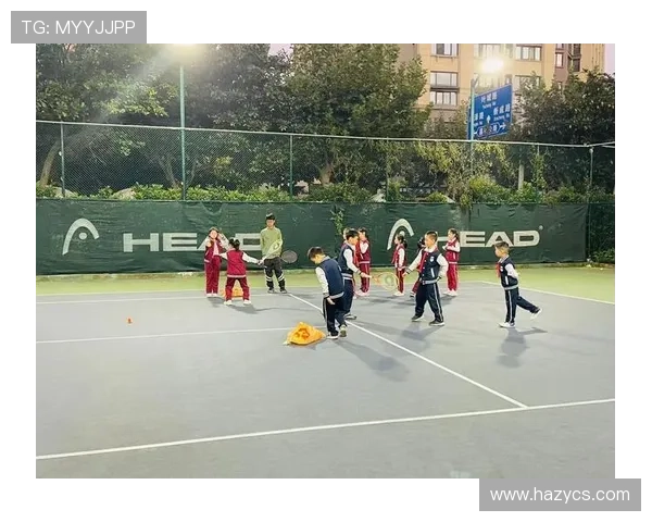 西安网球队在全国锦标赛中的默契配合与战术分析